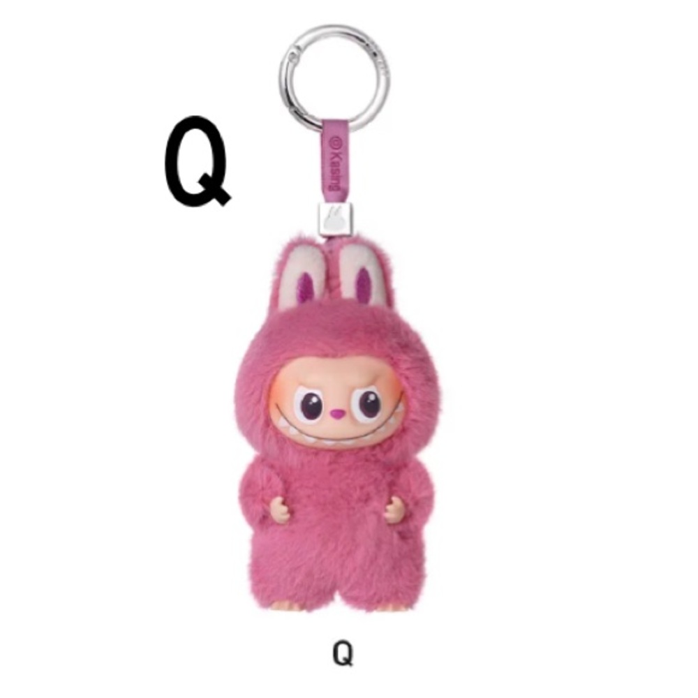 Labubu Pin for Love - Q !